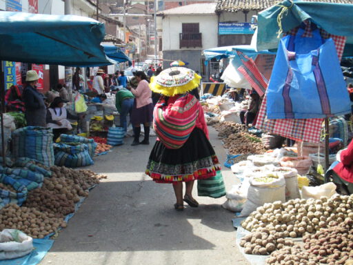 Marché local d'Urcos, Cusco-Pérou